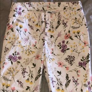 old navy pixie floral pants